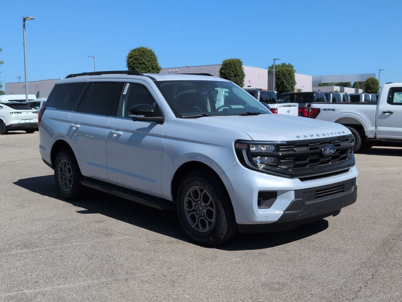 Thumbnail: 2026 Ford Expedition - 2