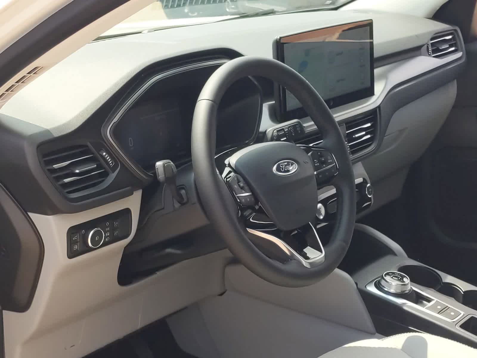 2024 Ford Escape Plug-in Hybrid 10