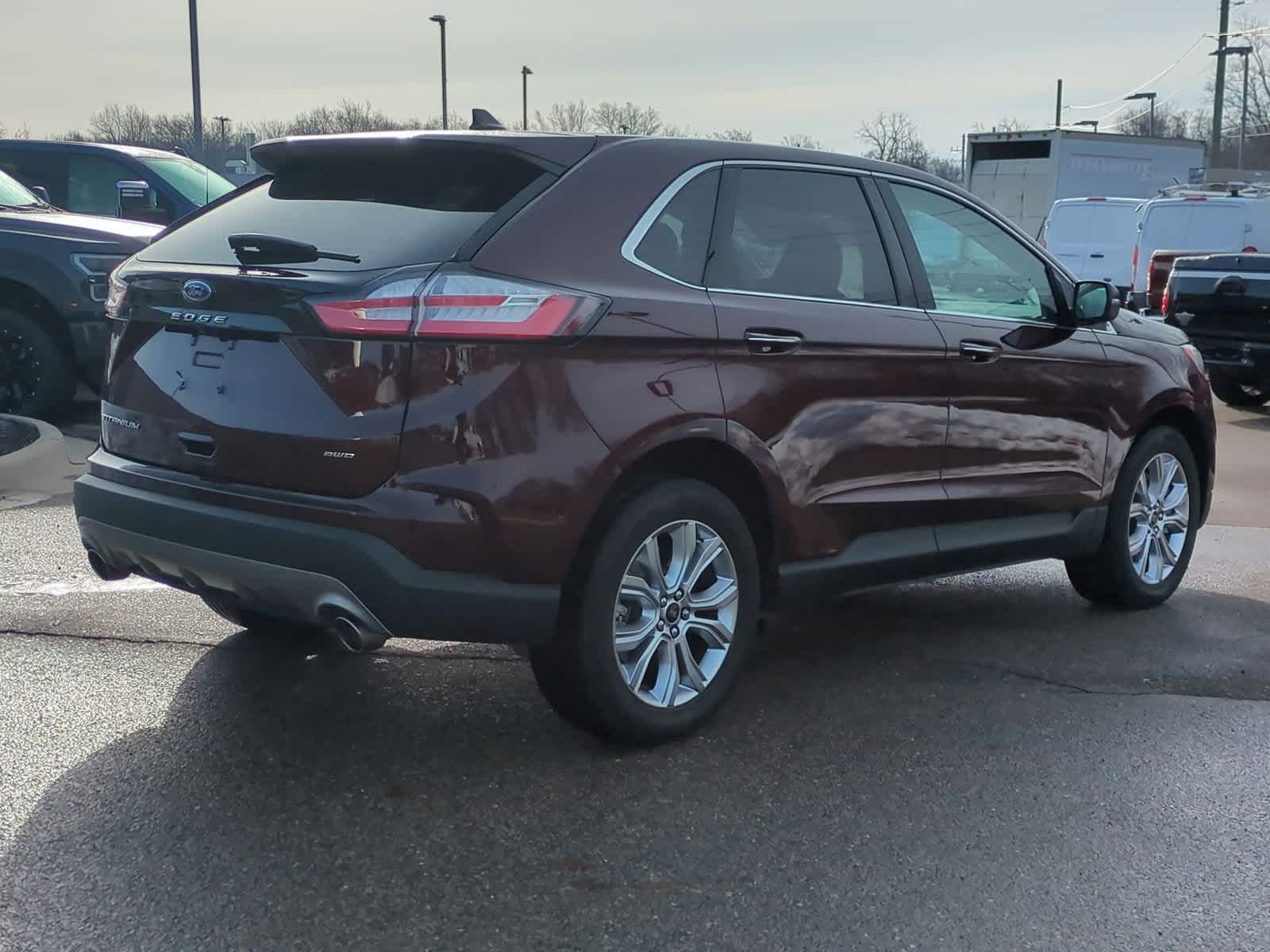 Thumbnail: 2023 Ford Edge - 8