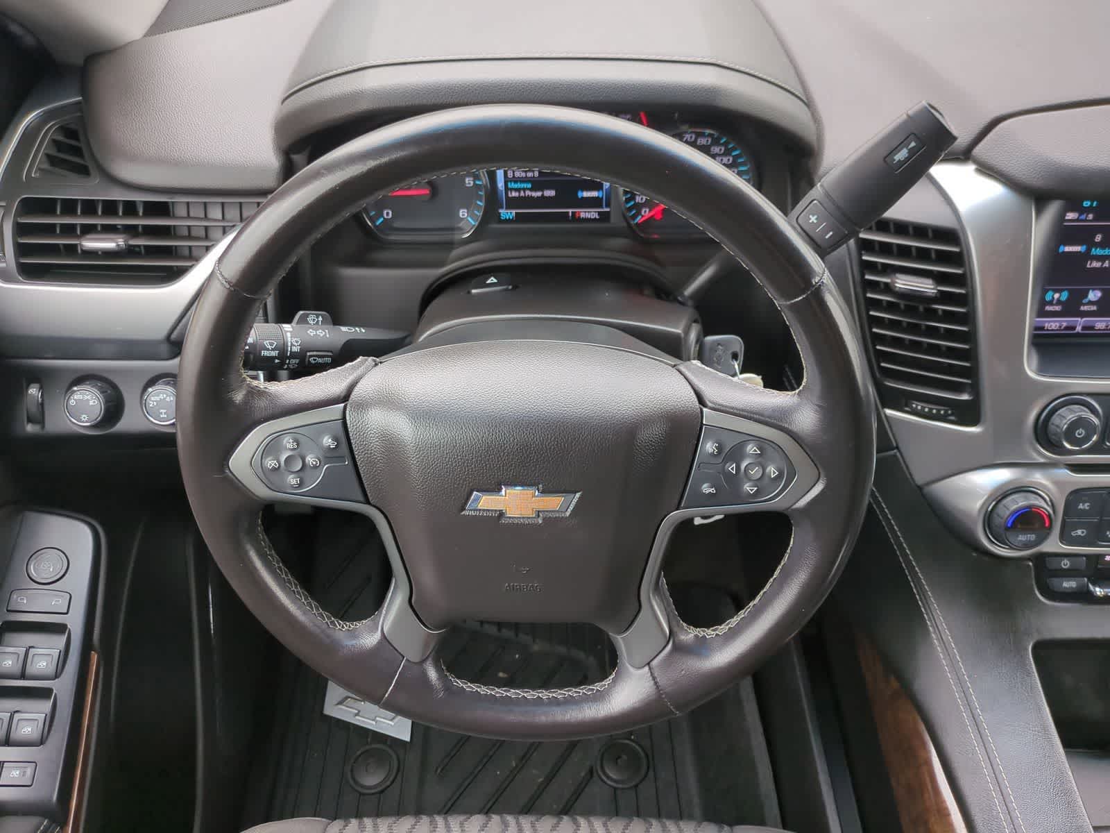 Thumbnail: 2018 Chevrolet Tahoe - 22