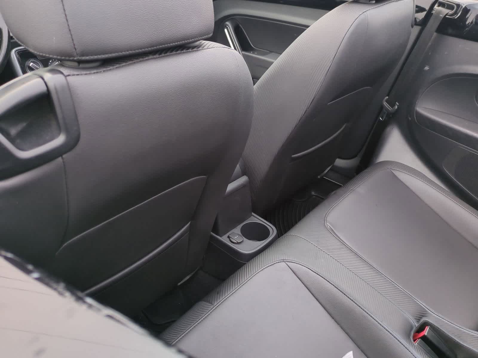 Thumbnail: 2017 Volkswagen Beetle - 19