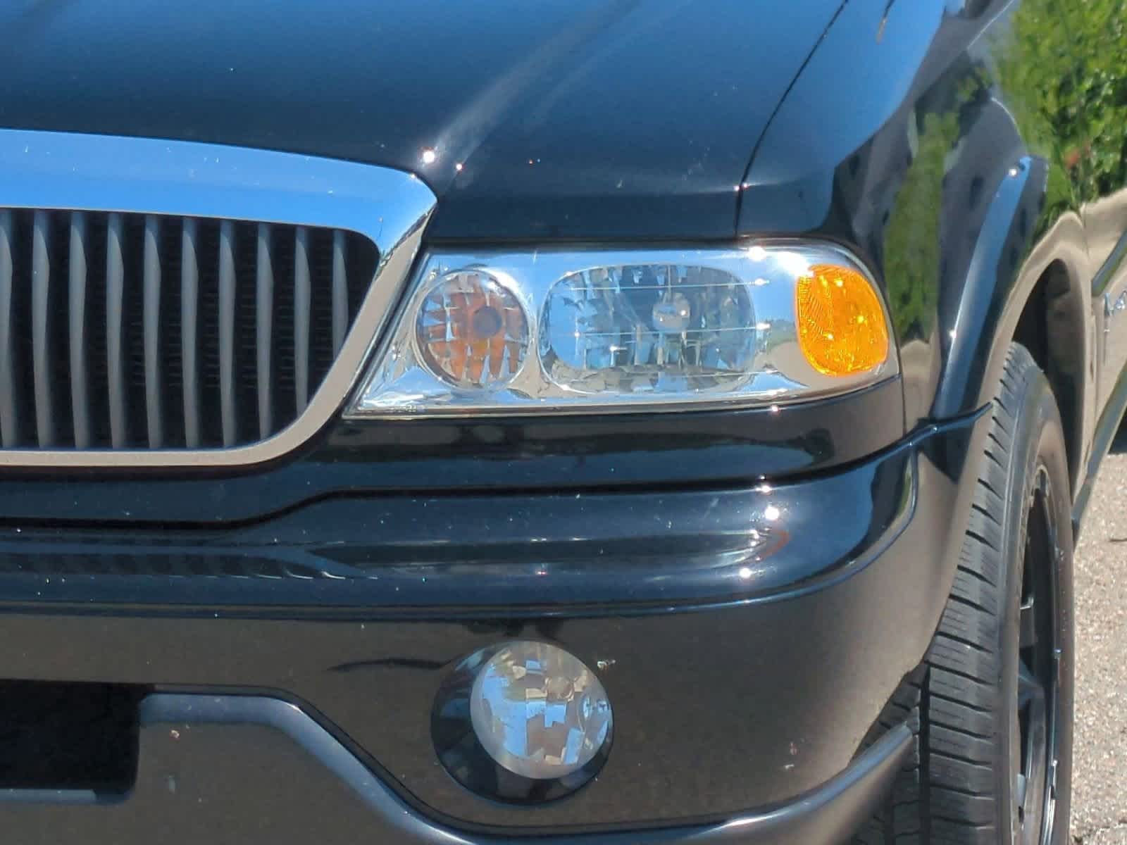 Thumbnail: 2002 Lincoln Blackwood - 11