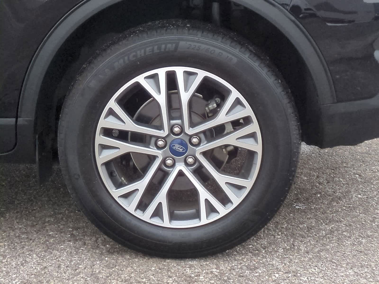 Thumbnail: 2022 Ford Escape - 14