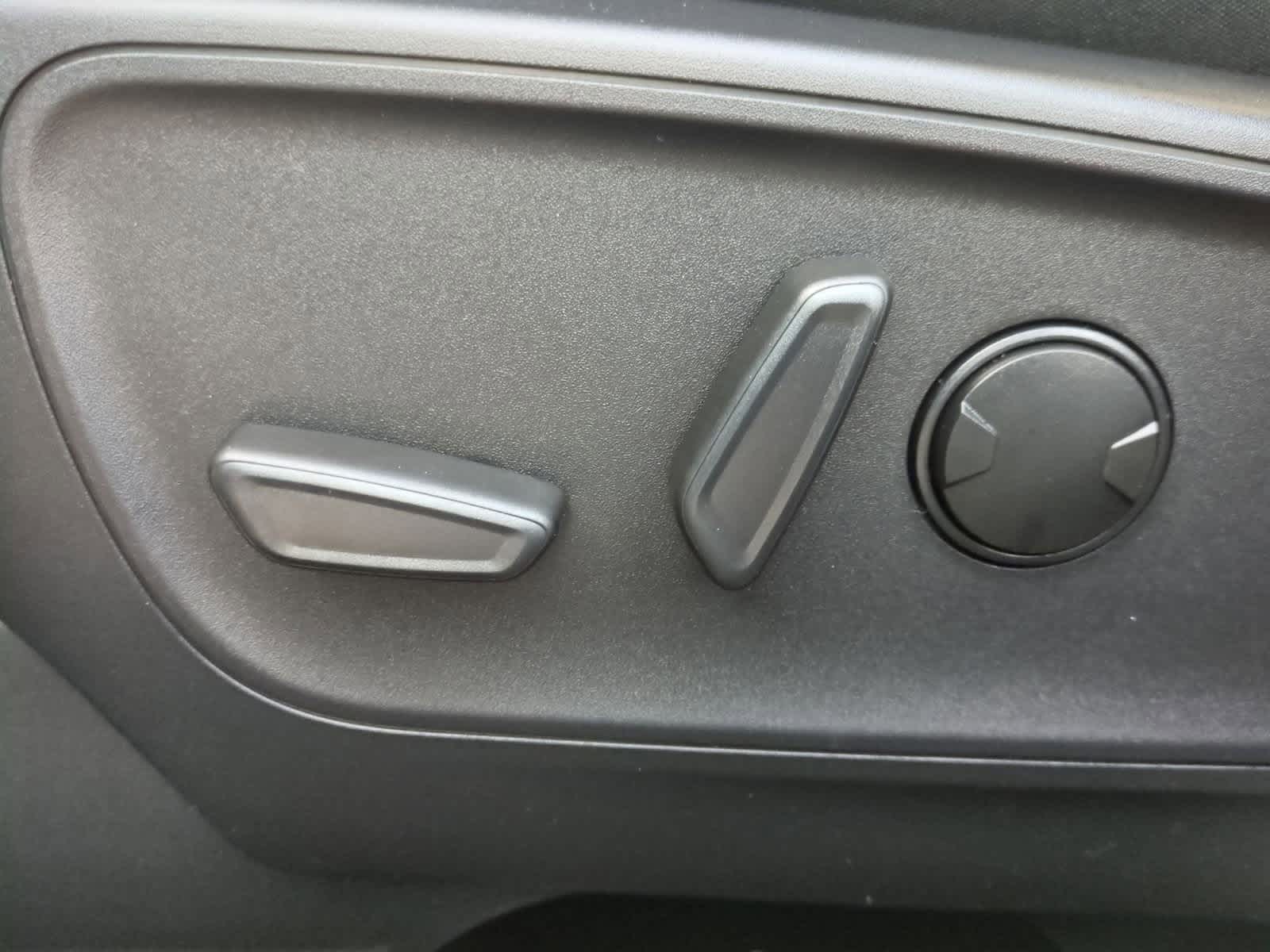 Thumbnail: 2026 Ford Escape - 17