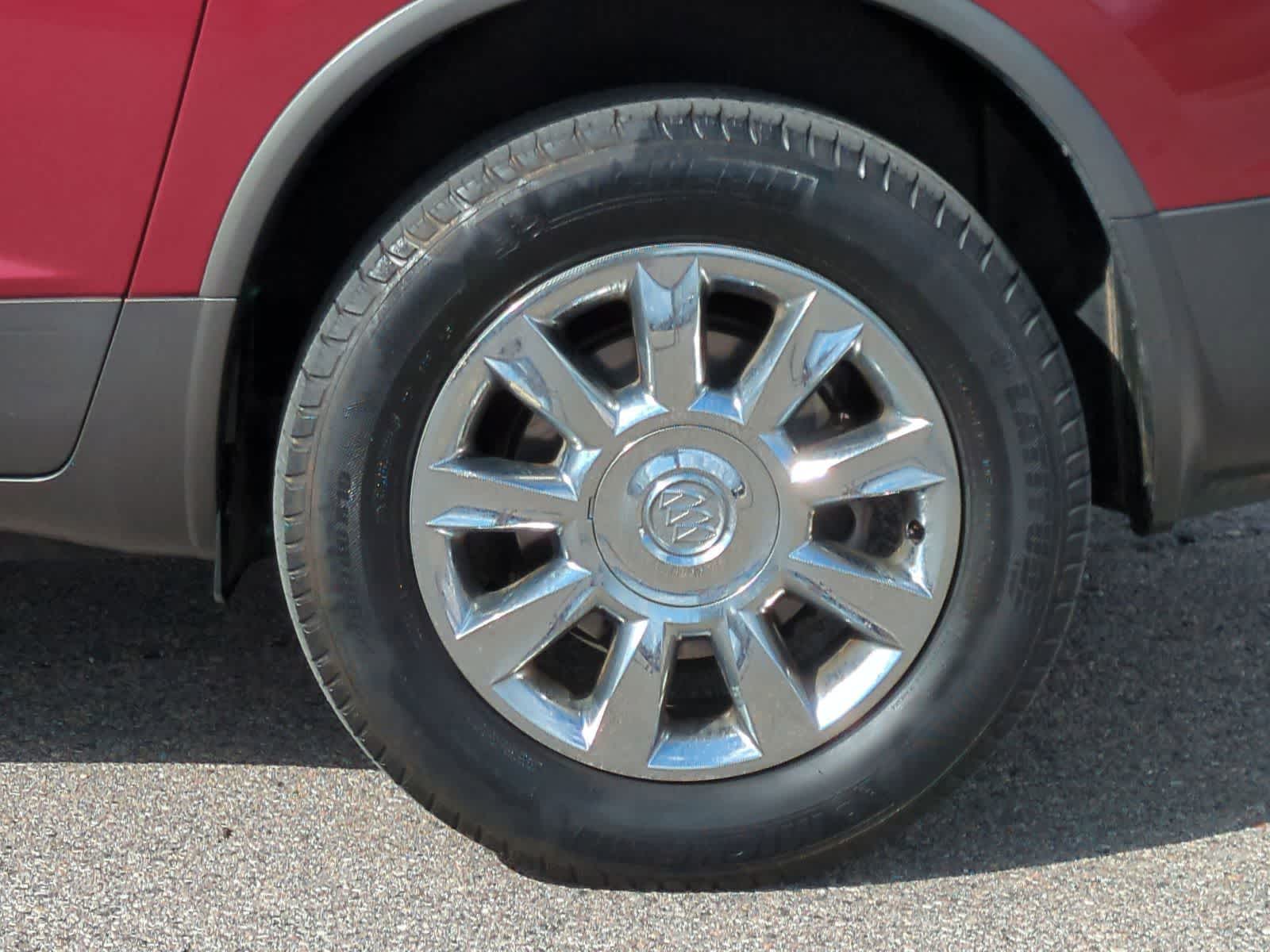 Thumbnail: 2011 Buick Enclave - 14