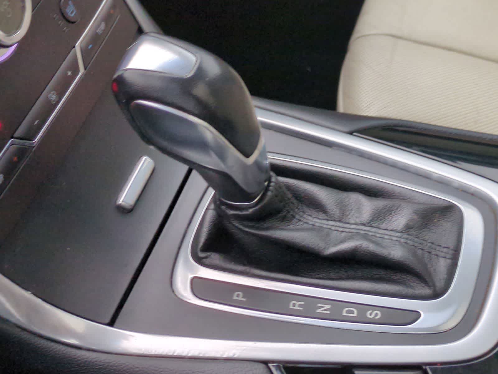 Thumbnail: 2018 Ford Edge - 33