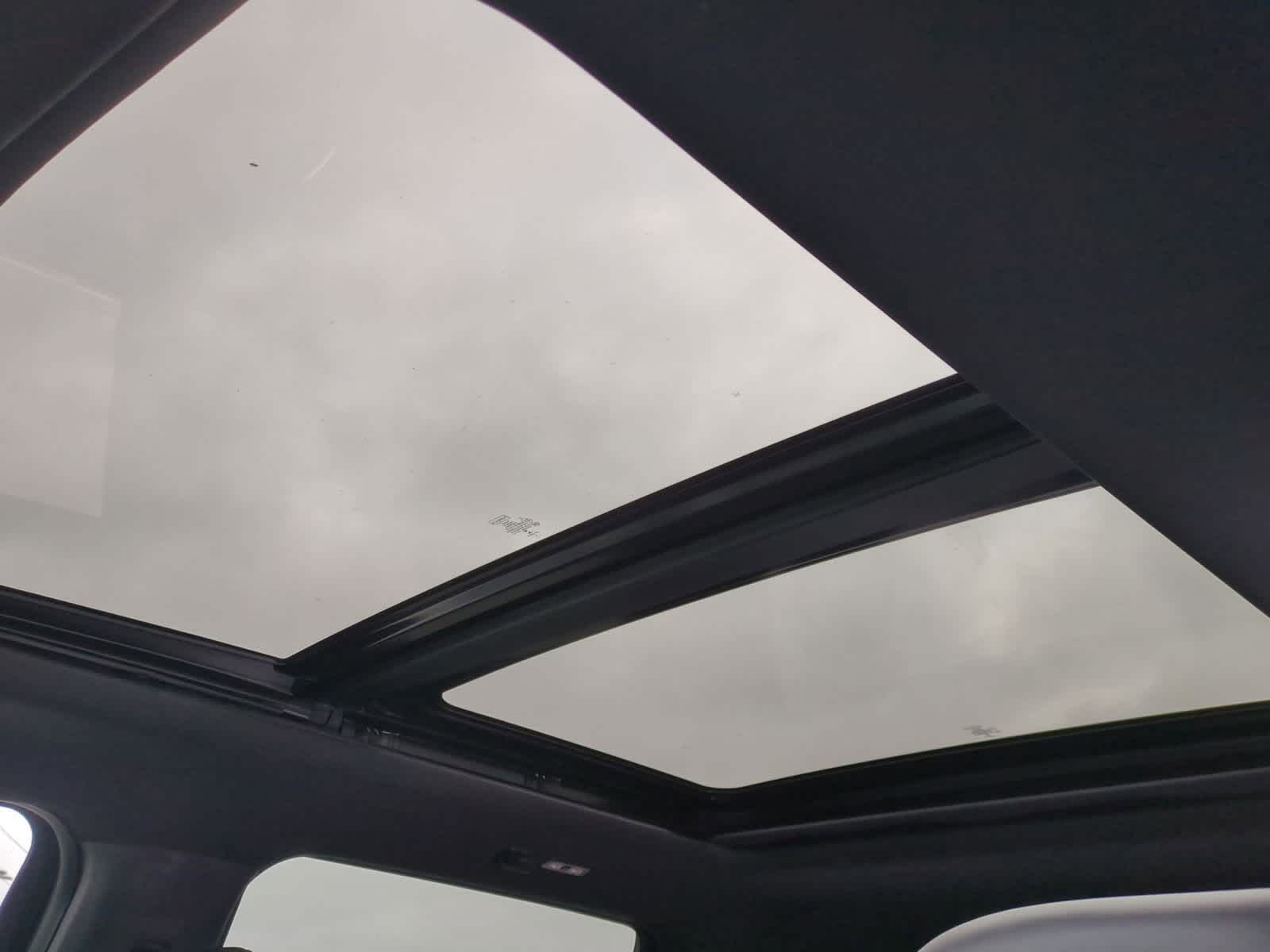 Thumbnail: 2018 Ford Econoline - 19