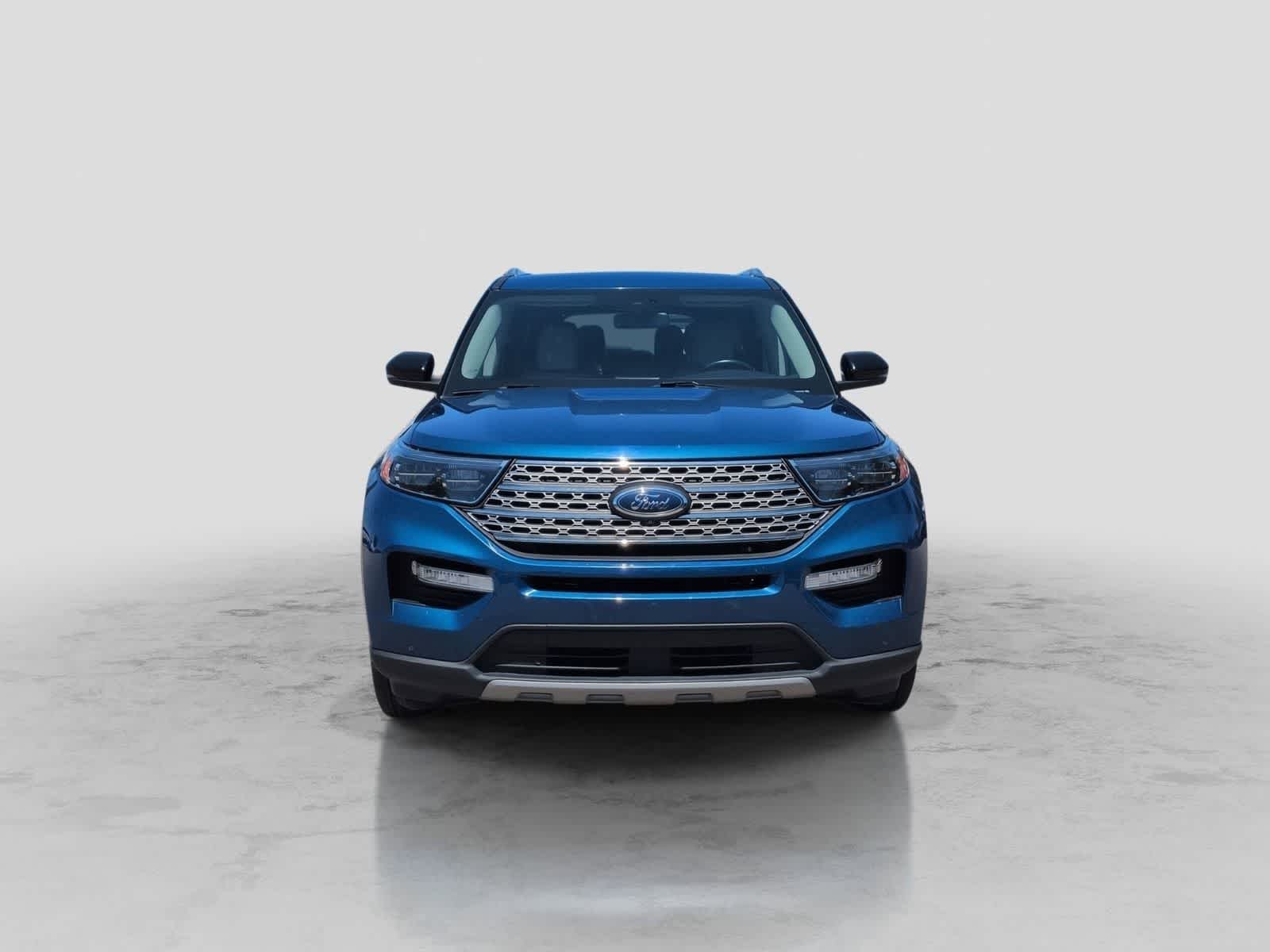 Thumbnail: 2022 Ford Explorer - 3