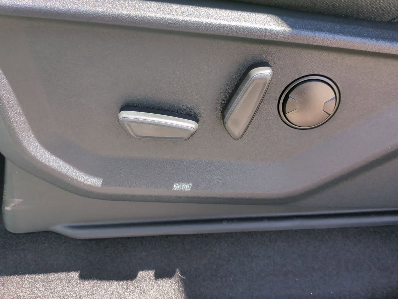 Thumbnail: 2025 Ford F-150 - 17