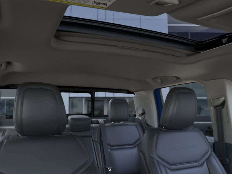 Thumbnail: 2025 Ford Maverick - 12
