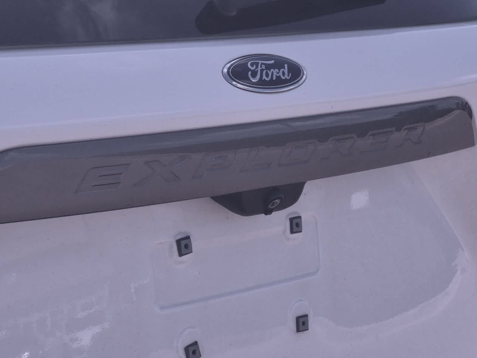 Thumbnail: 2021 Ford Explorer - 13