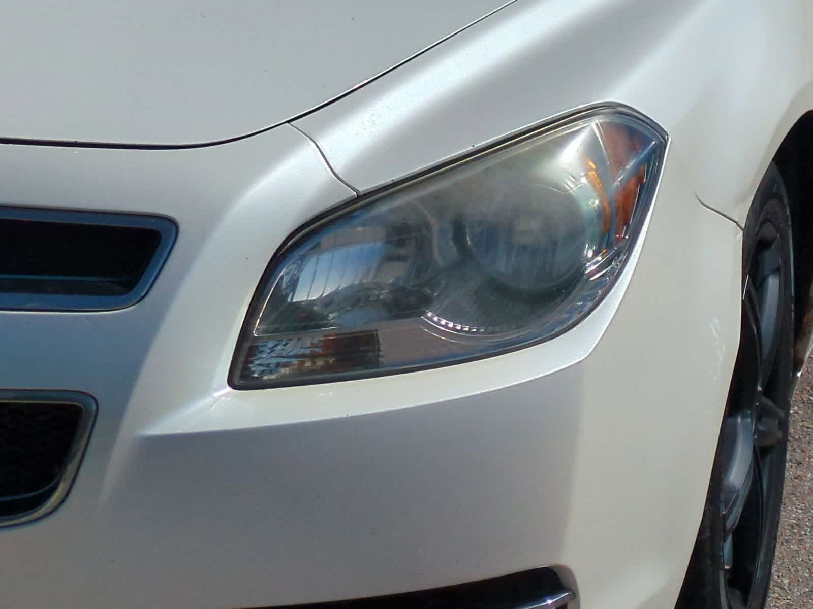 Thumbnail: 2010 Chevrolet Malibu - 11