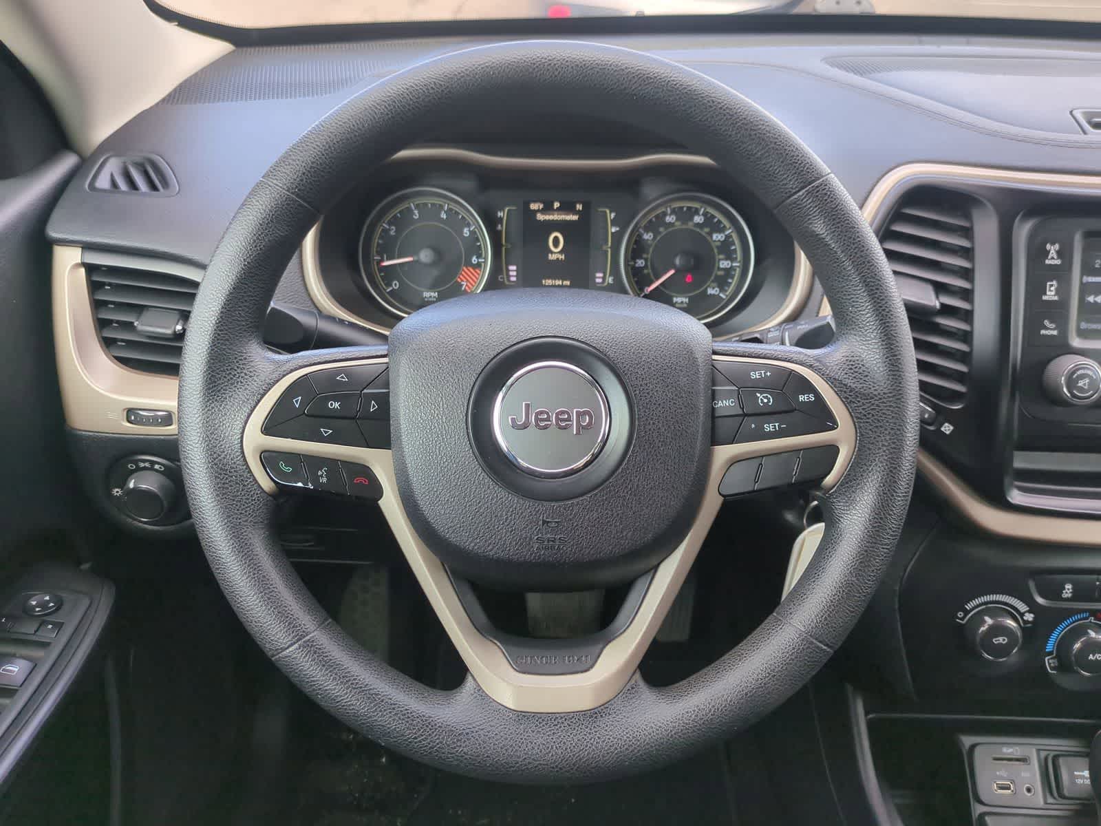 Thumbnail: 2014 Jeep Cherokee - 22