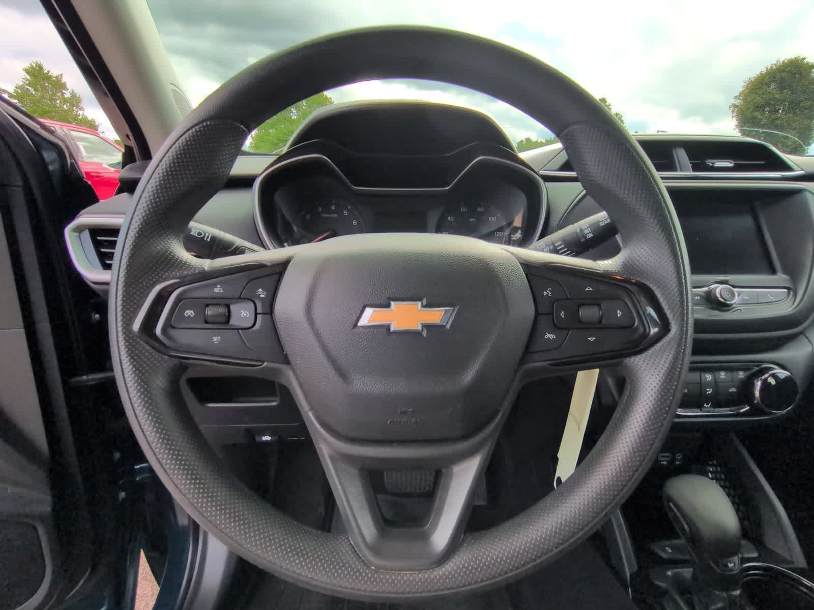 Thumbnail: 2021 Chevrolet TrailBlazer - 22