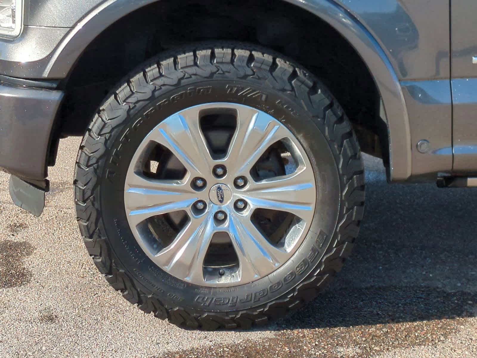 Thumbnail: 2015 Ford F-150 - 14