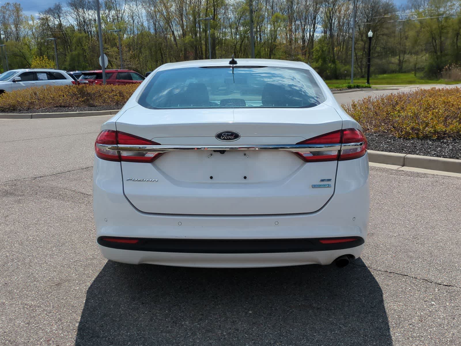 Thumbnail: 2017 Ford Fusion - 7