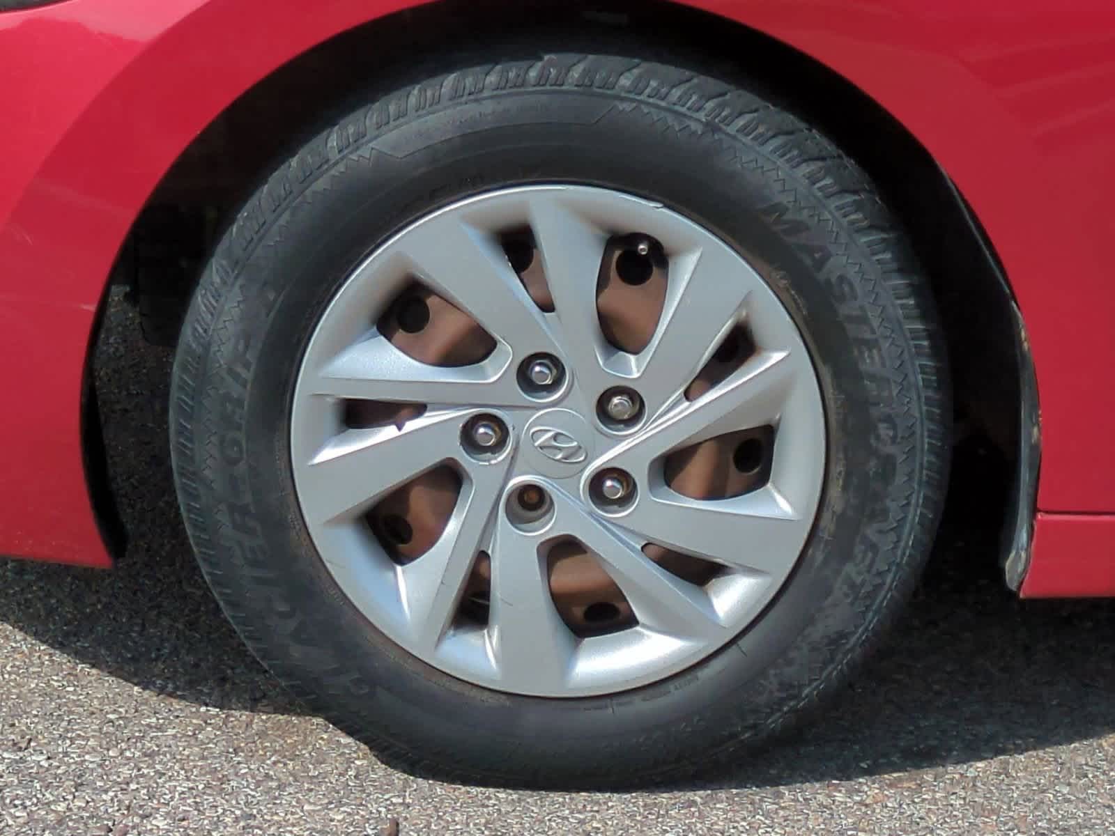 Thumbnail: 2017 Hyundai Elantra - 14