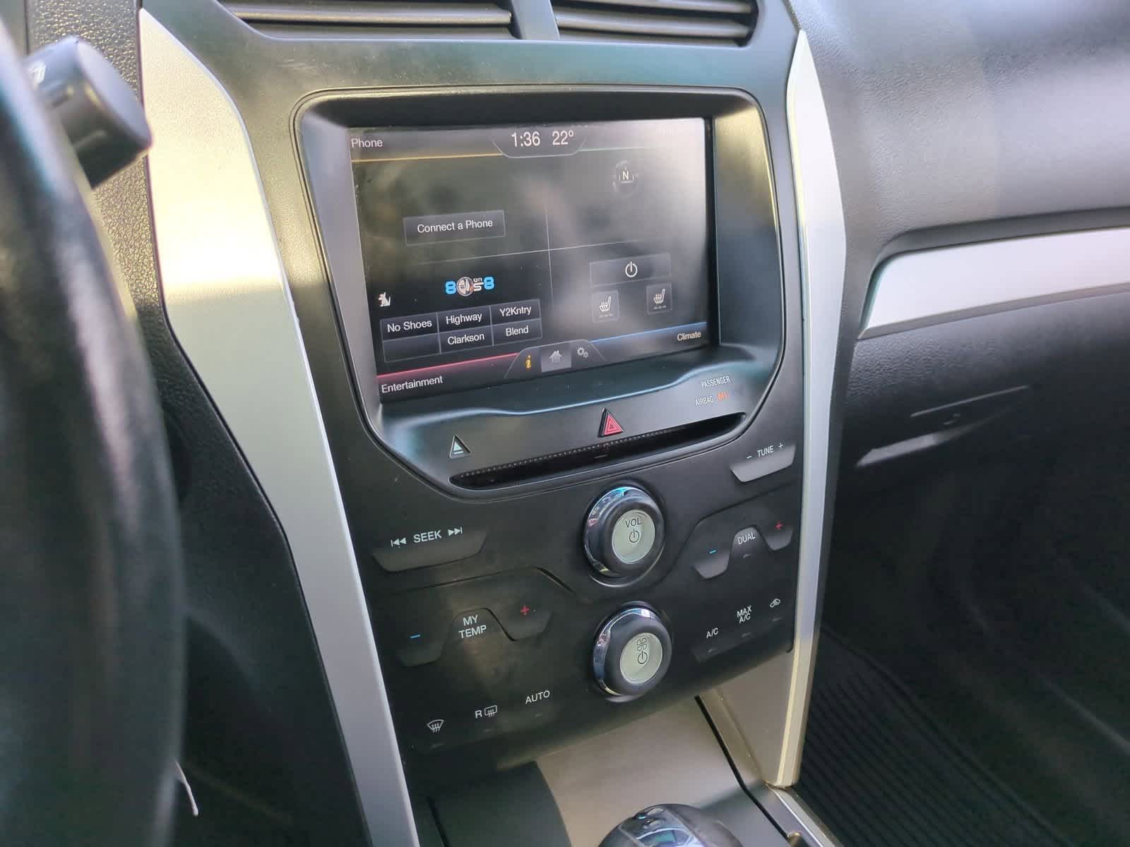 Thumbnail: 2014 Ford Explorer - 31