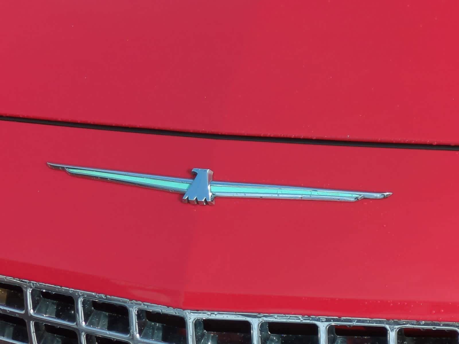 Thumbnail: 2002 Ford Thunderbird - 12