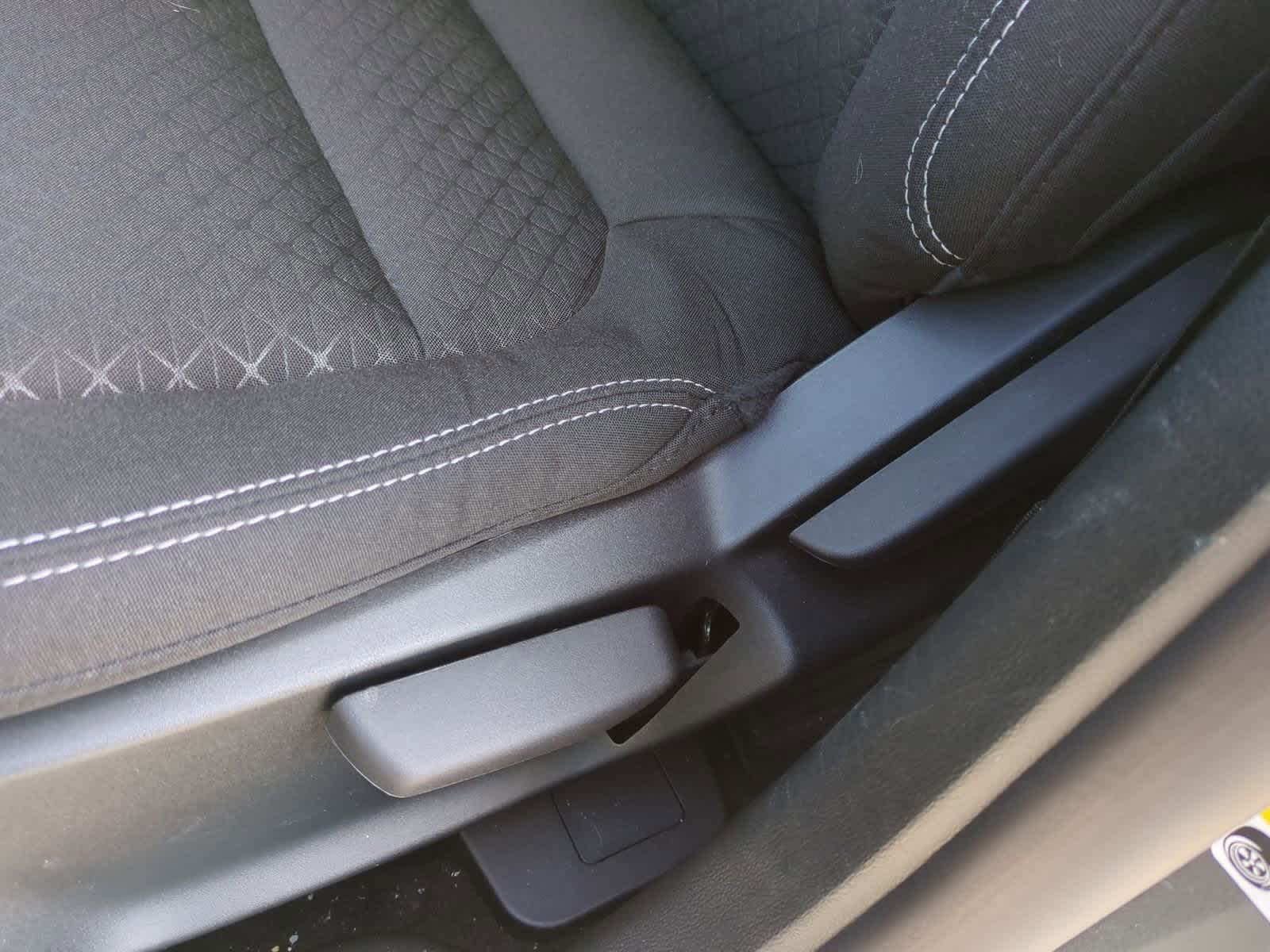 2025 Ford Escape Active 17