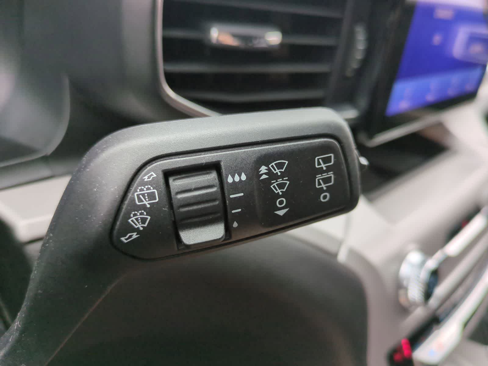 Thumbnail: 2023 Ford Explorer - 25