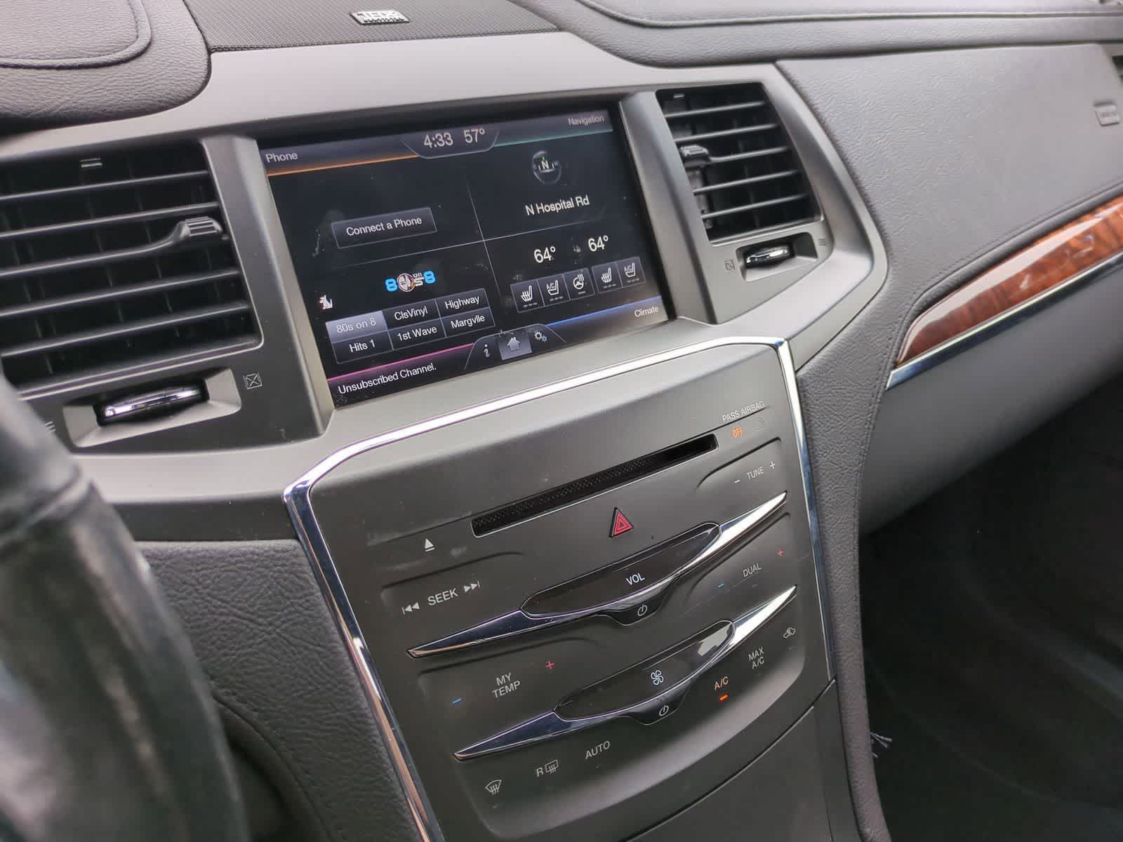 Thumbnail: 2013 Lincoln MKS - 27