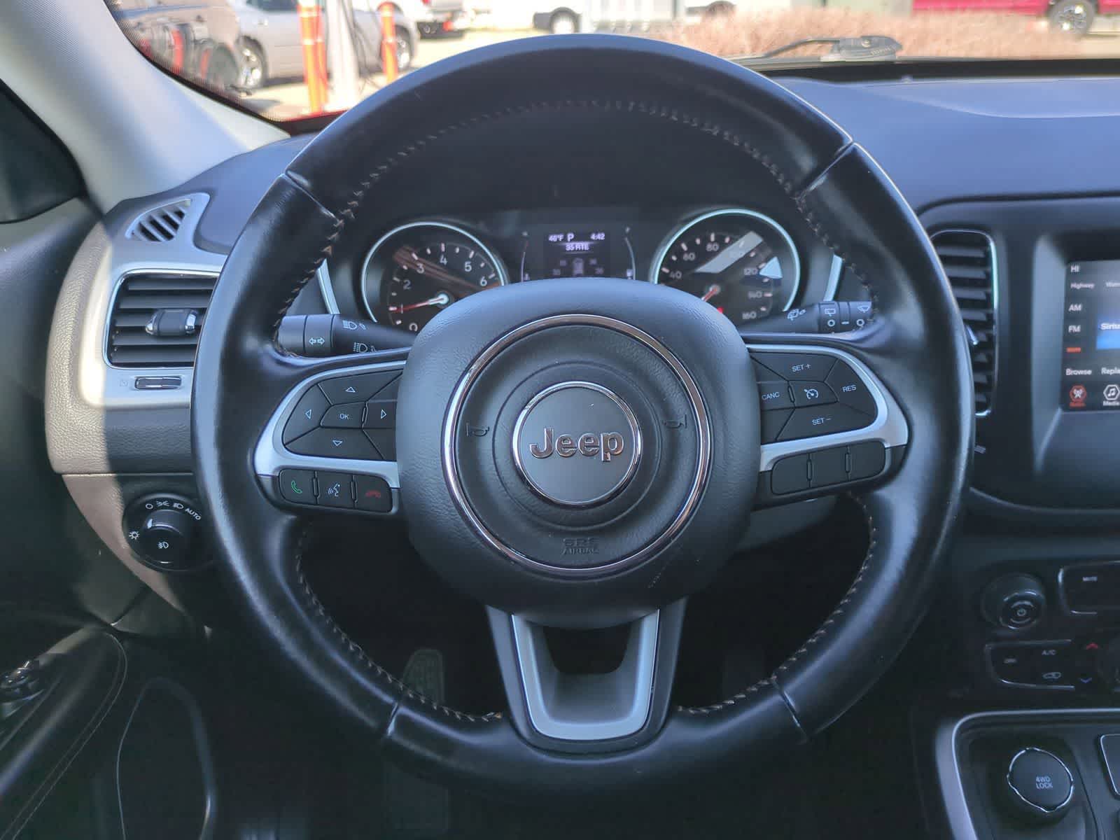 Thumbnail: 2020 Jeep Compass - 22