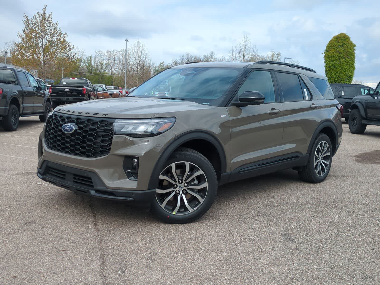 2026 Ford Explorer ST-Line -
                  Waterford, MI