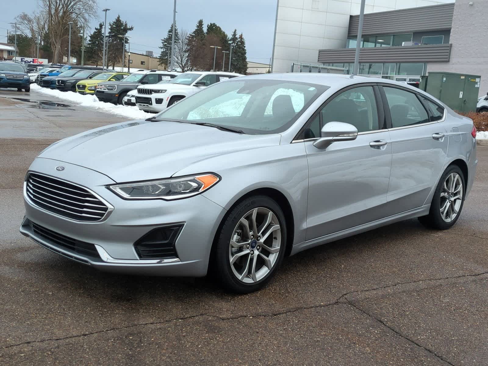 Thumbnail: 2020 Ford Fusion - 4