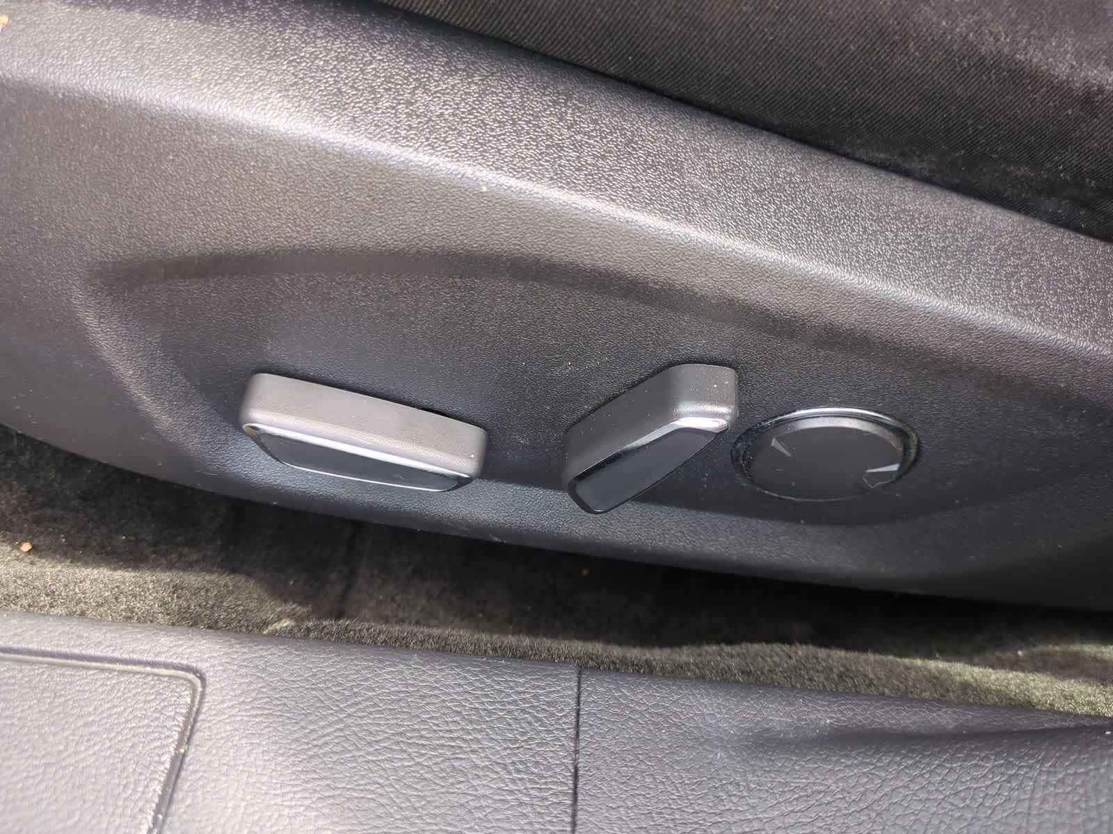 Thumbnail: 2015 Ford Fusion - 17