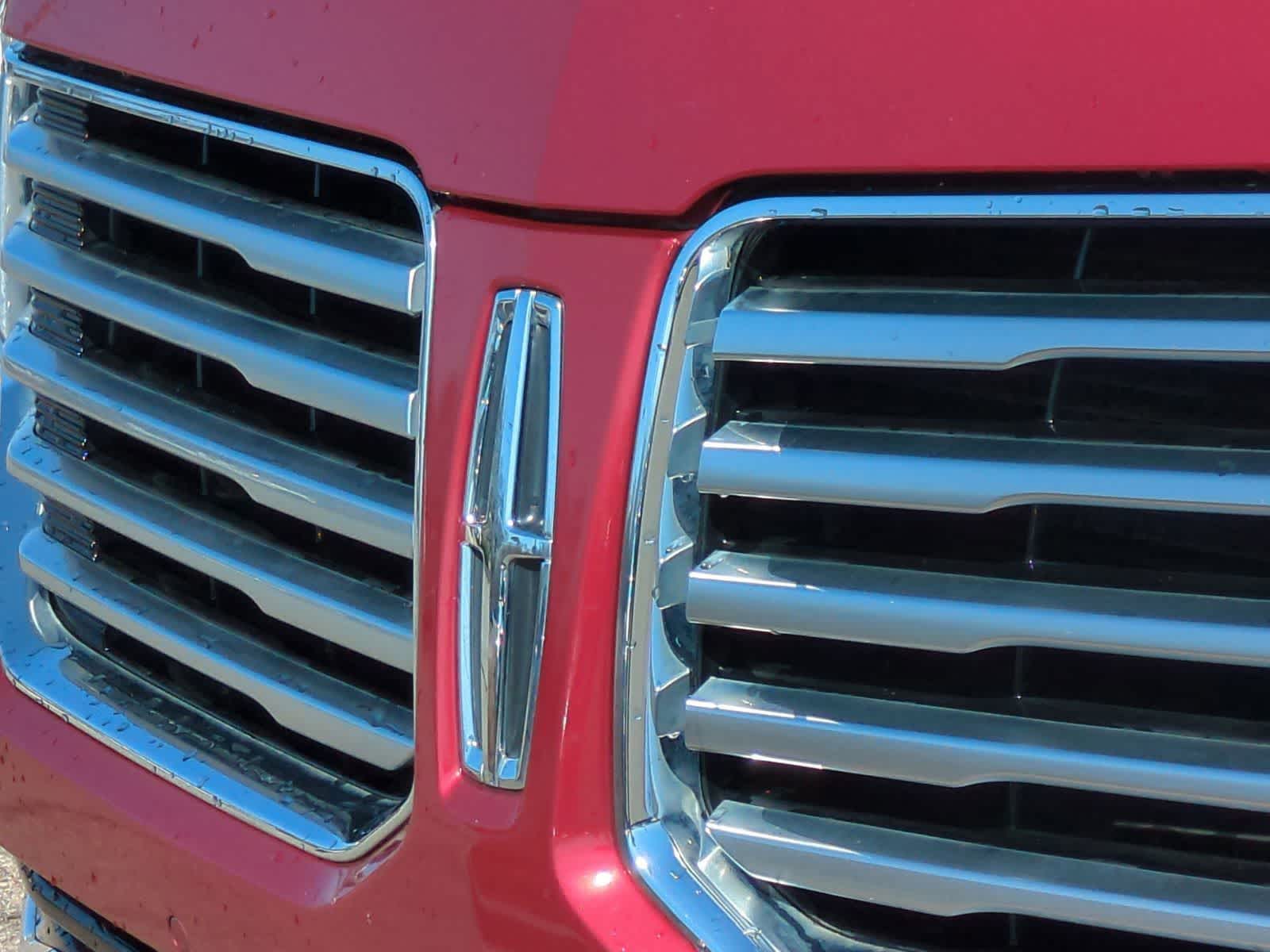 Thumbnail: 2016 Lincoln Navigator - 12