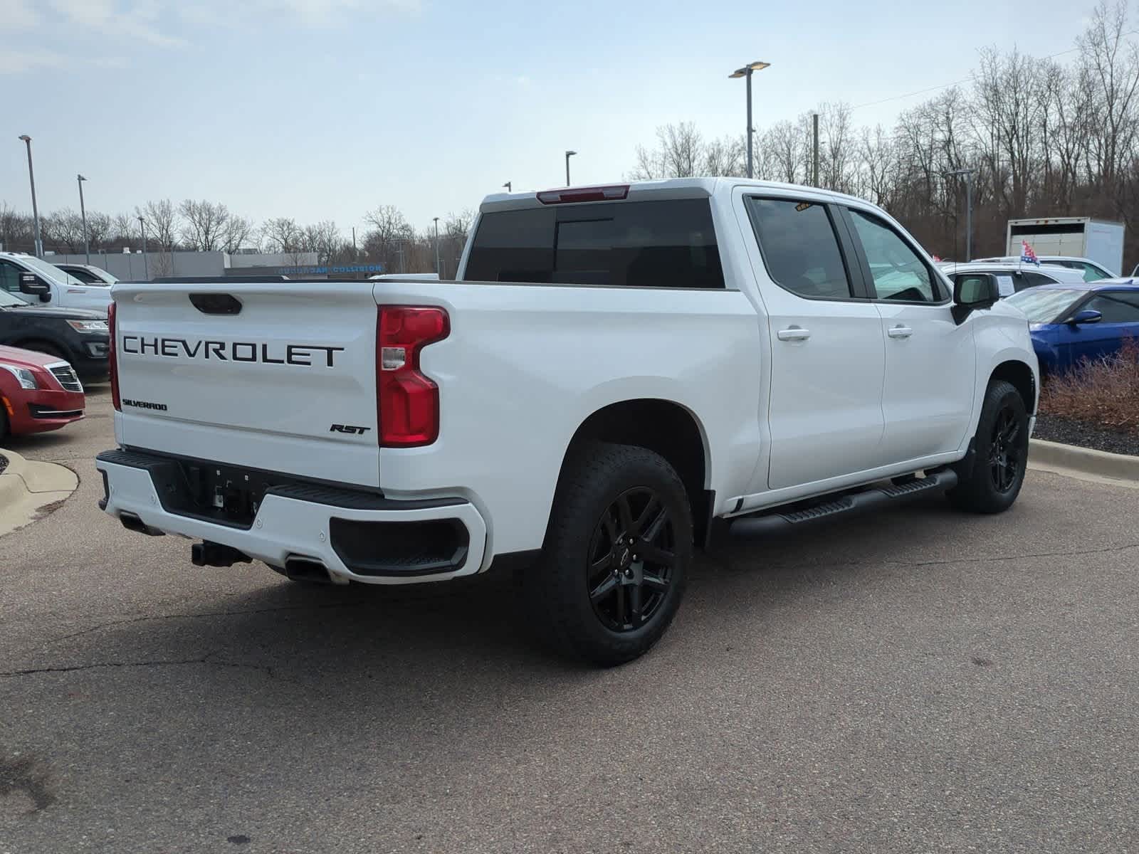 2023 Chevrolet Silverado 1500 RST 8