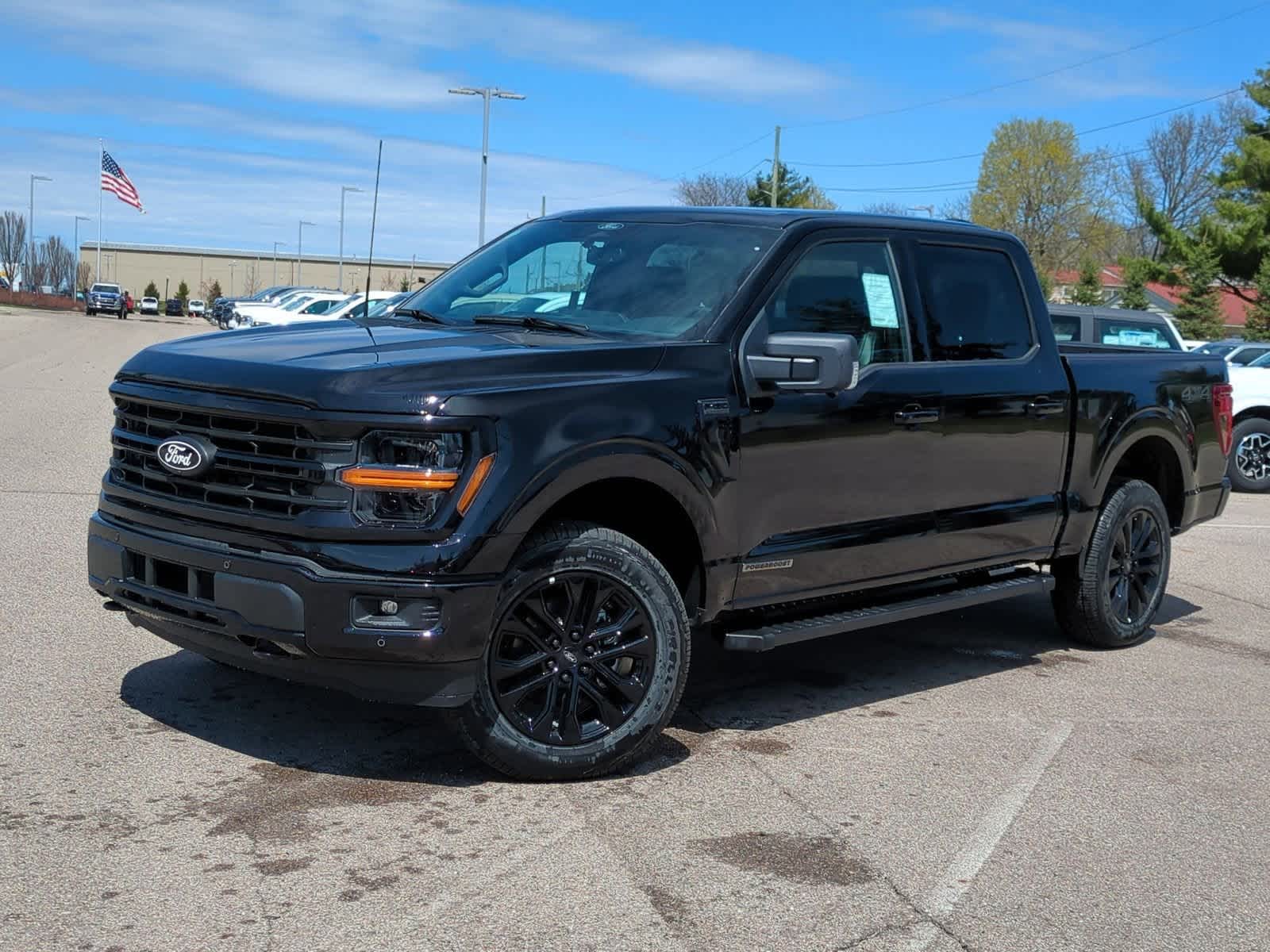 2025 Ford F-150 XLT -
                  Waterford, MI