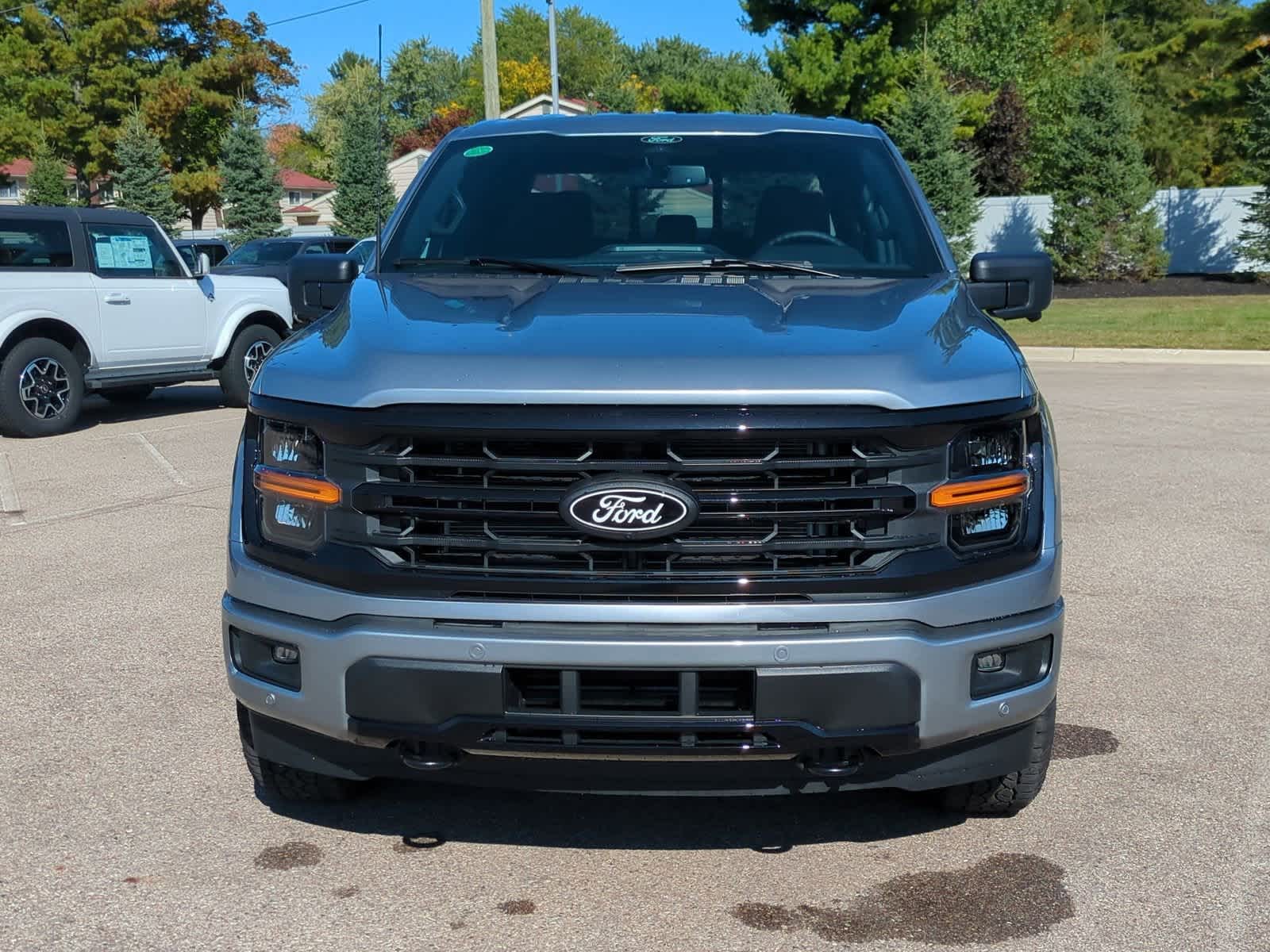 2025 Ford F-150 XLT photo 3