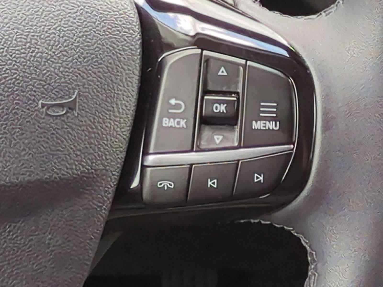 Thumbnail: 2023 Ford Escape - 24