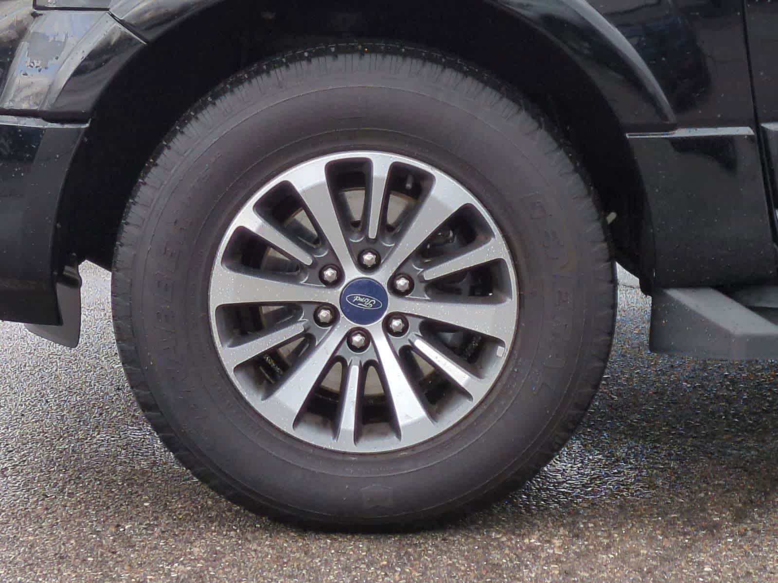 Thumbnail: 2017 Ford Expedition - 14