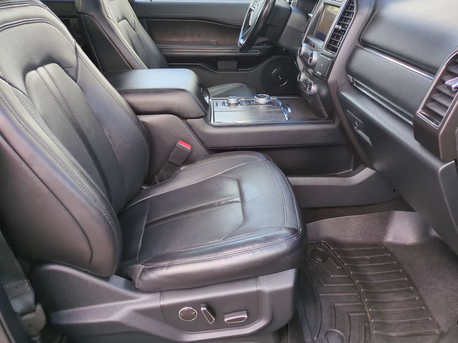 Thumbnail: 2020 Ford Expedition MAX - 23