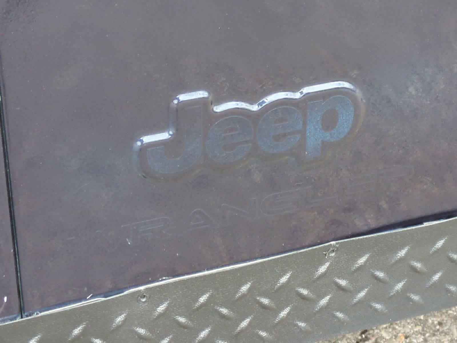 Thumbnail: 2003 Jeep Wrangler - 12