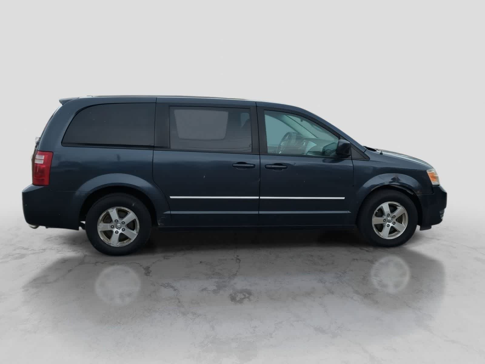 Thumbnail: 2008 Dodge Grand Caravan - 9