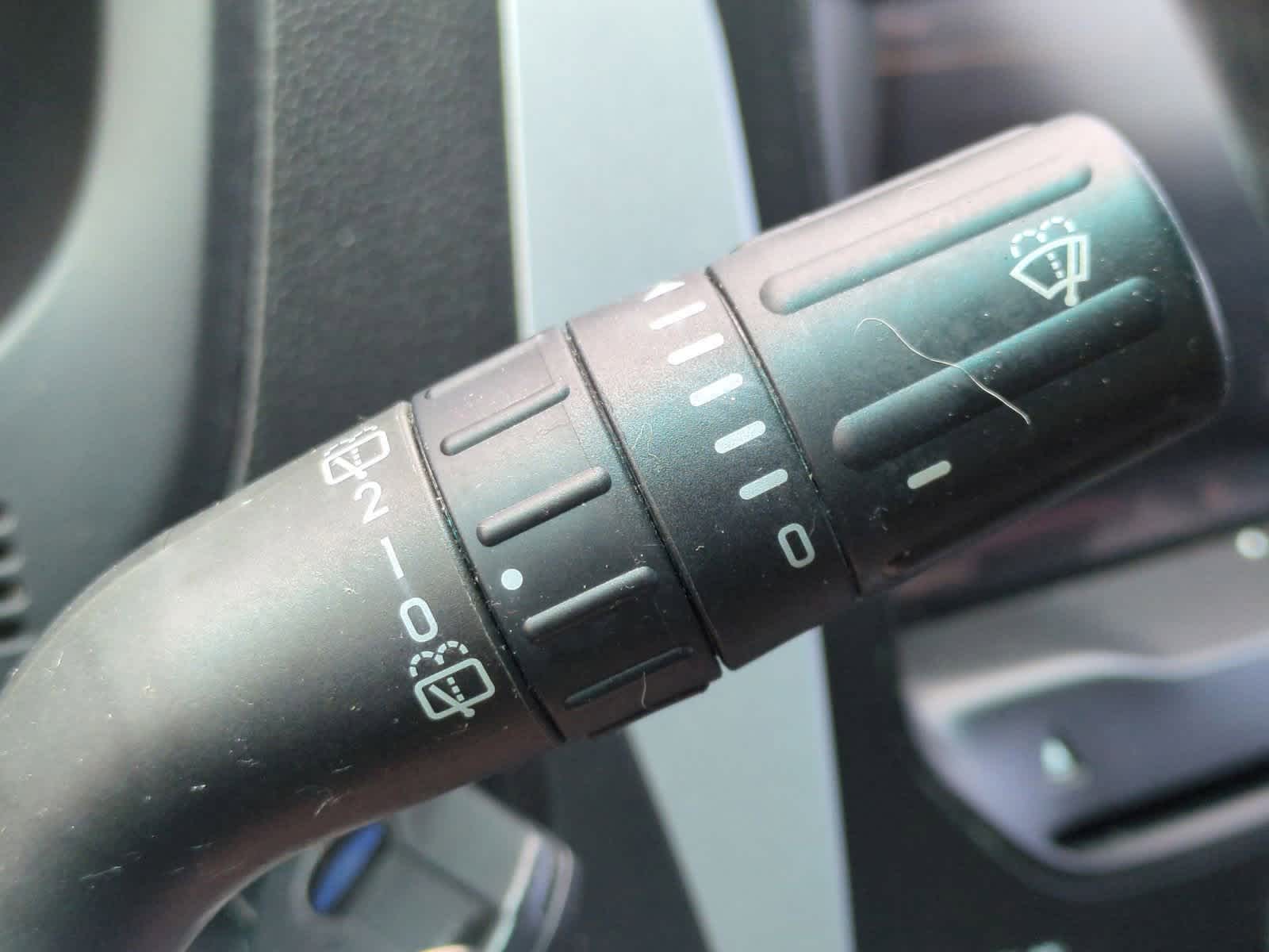 Thumbnail: 2014 Ford Explorer - 25