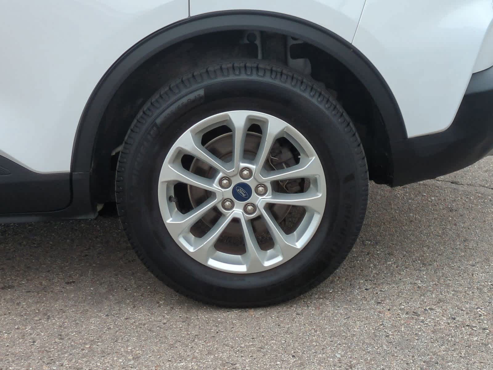 Thumbnail: 2020 Ford Escape - 14