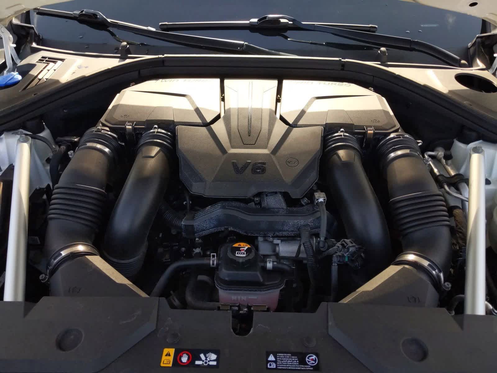 Thumbnail: 2022 Genesis GV70 - 14