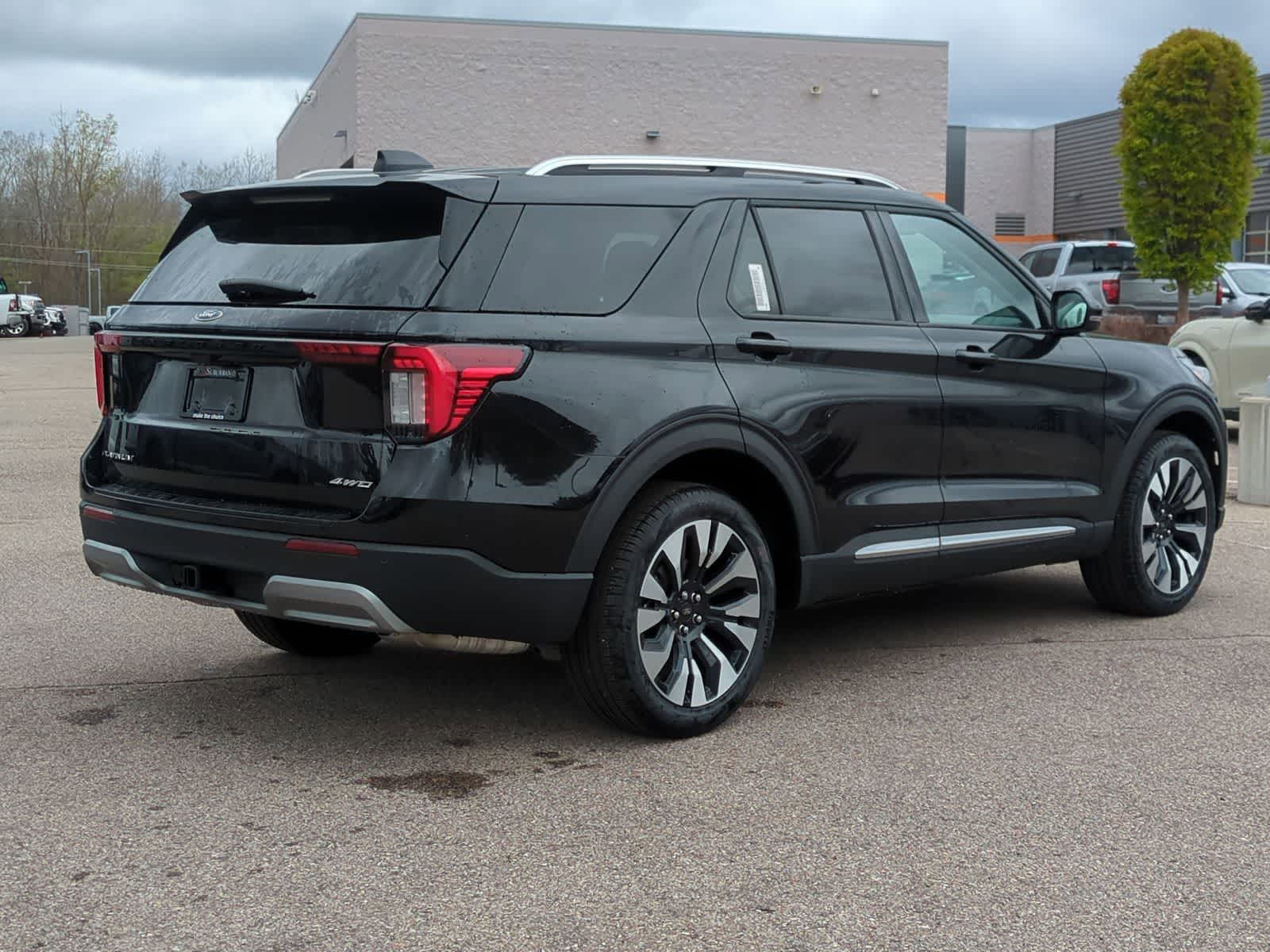 Thumbnail: 2026 Ford Explorer - 8