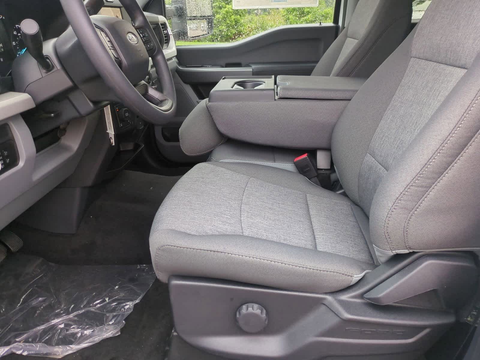 Thumbnail: 2026 Ford Econoline - 16