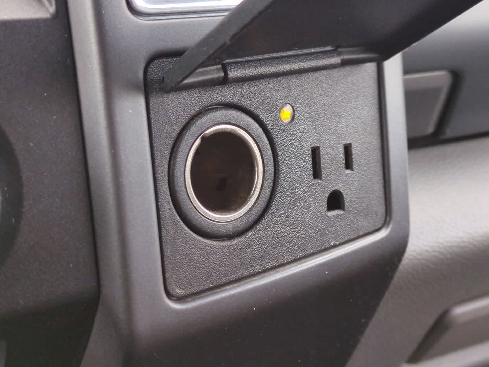 Thumbnail: 2017 Ford Econoline - 29