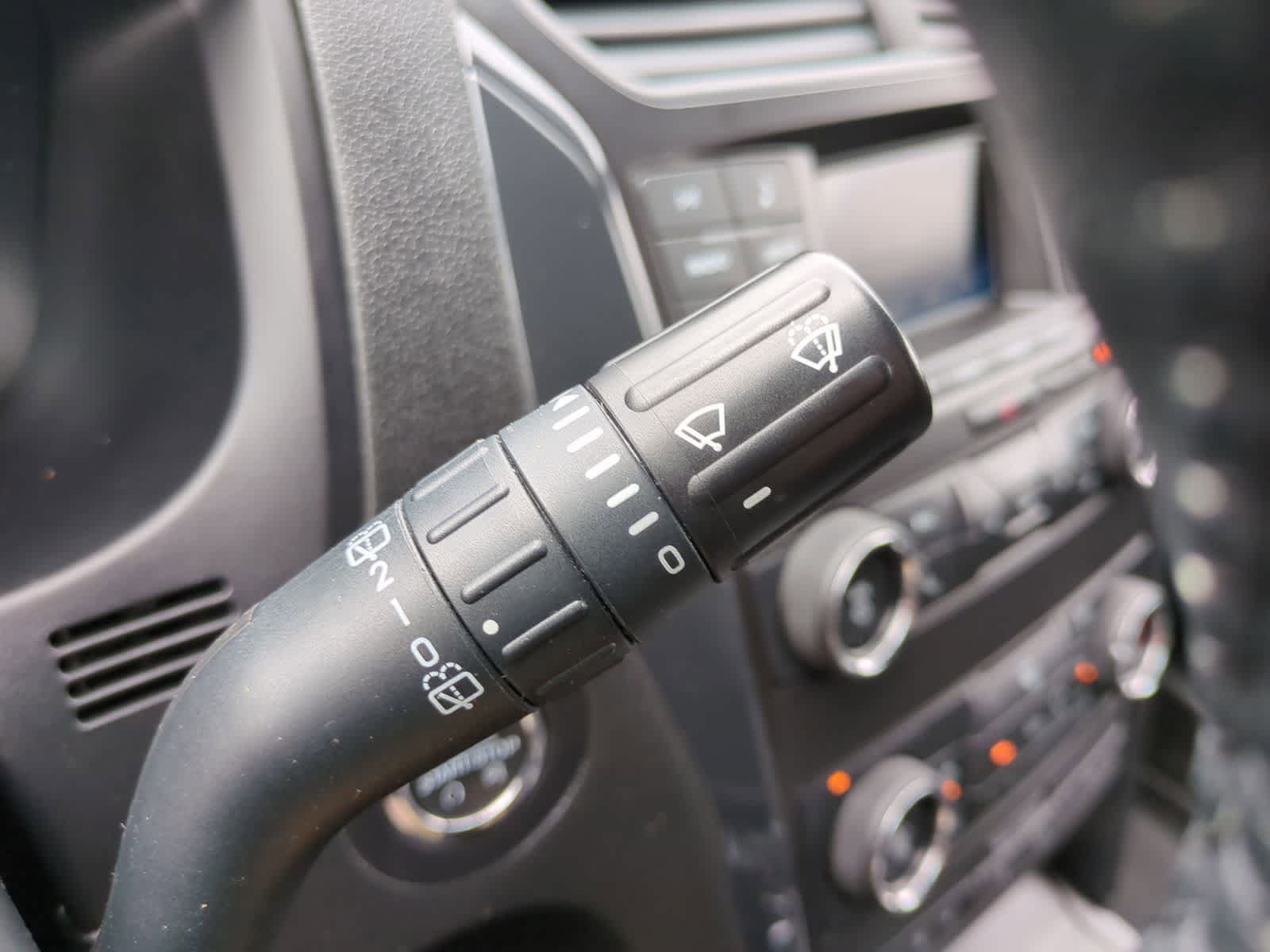 Thumbnail: 2018 Ford Explorer - 25