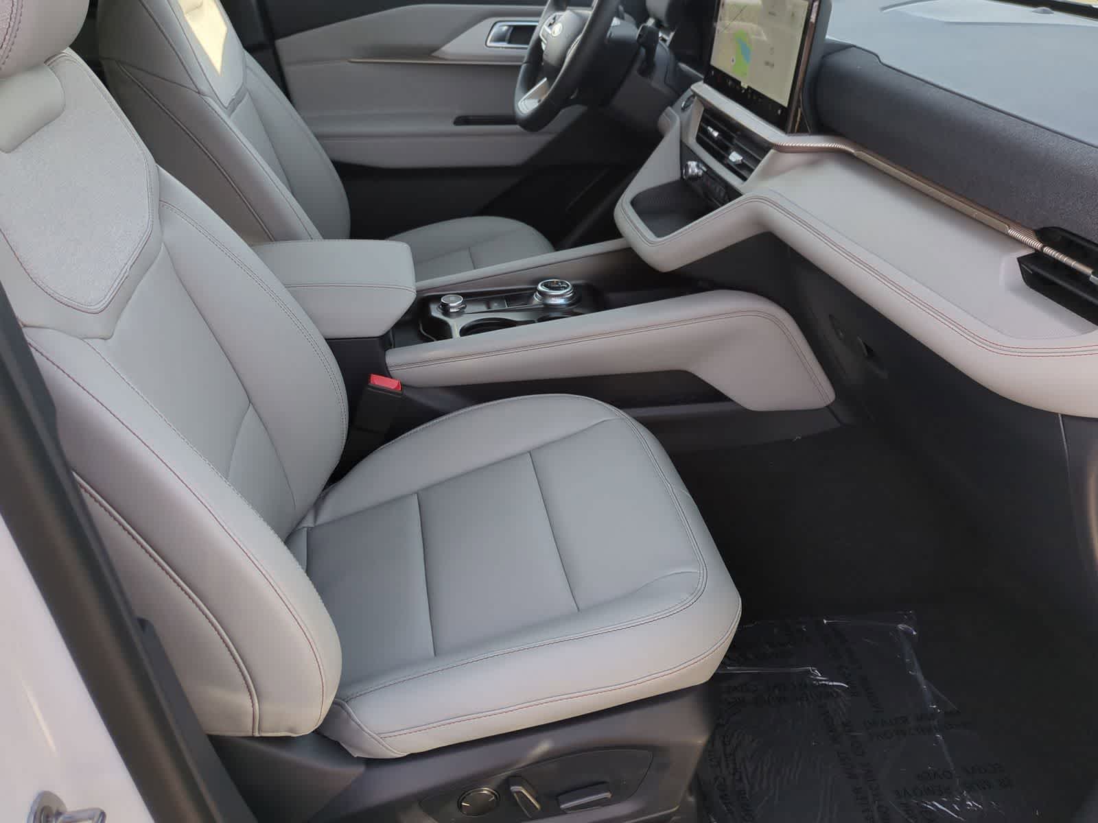 Thumbnail: 2026 Ford Explorer - 23