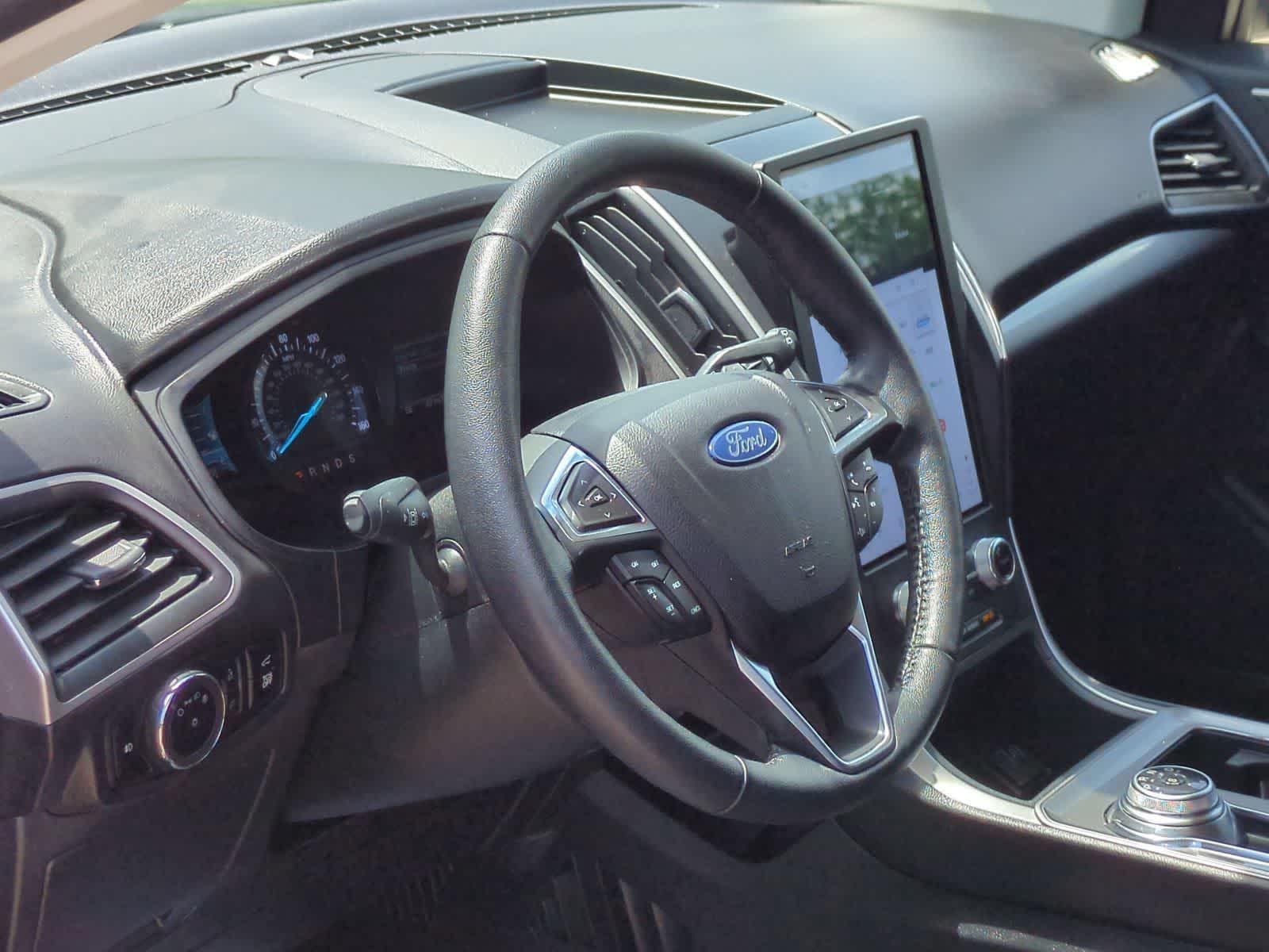 Thumbnail: 2024 Ford Edge - 10