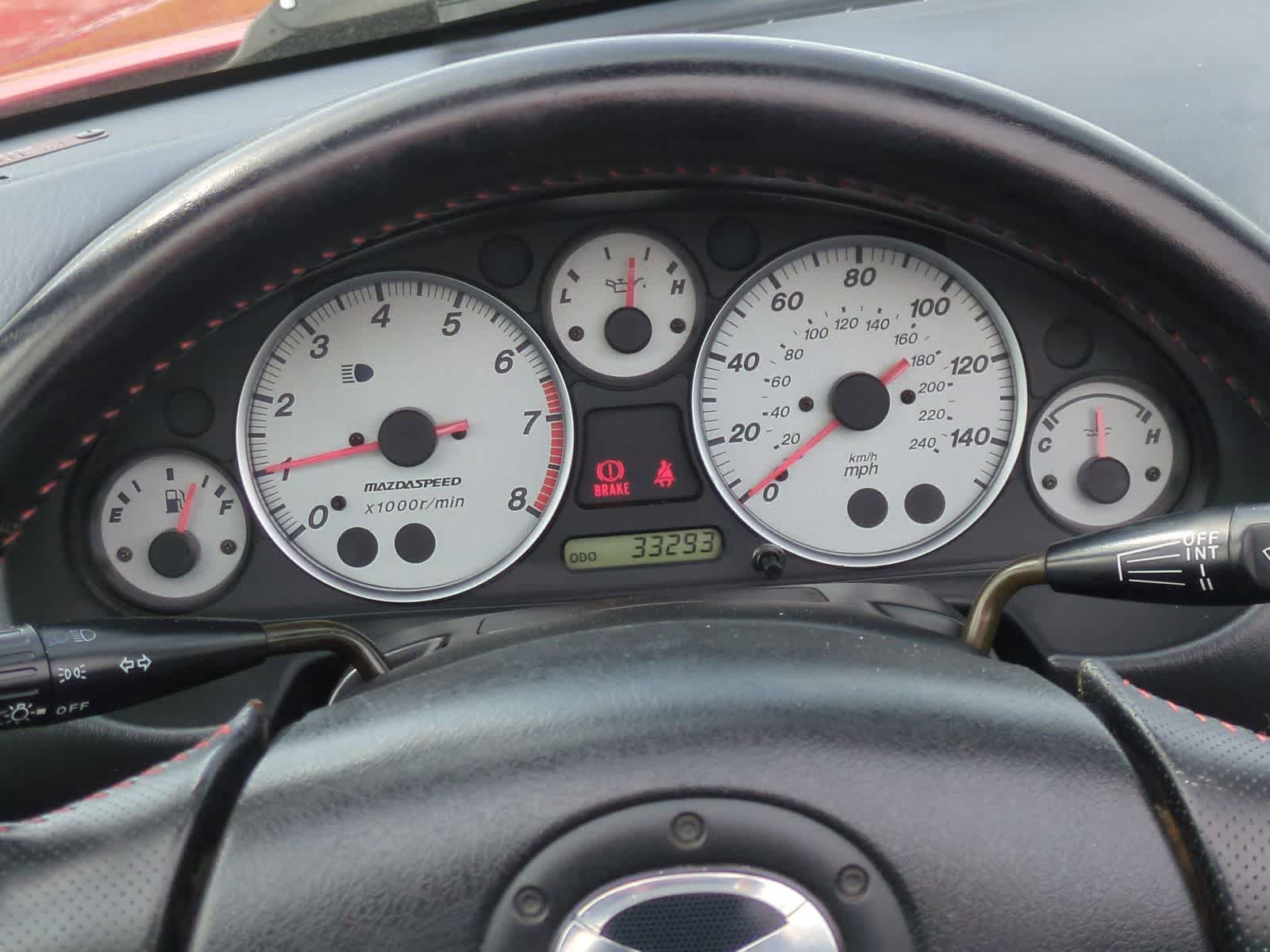 Thumbnail: 2004 Mazda MX-5 Miata - 24