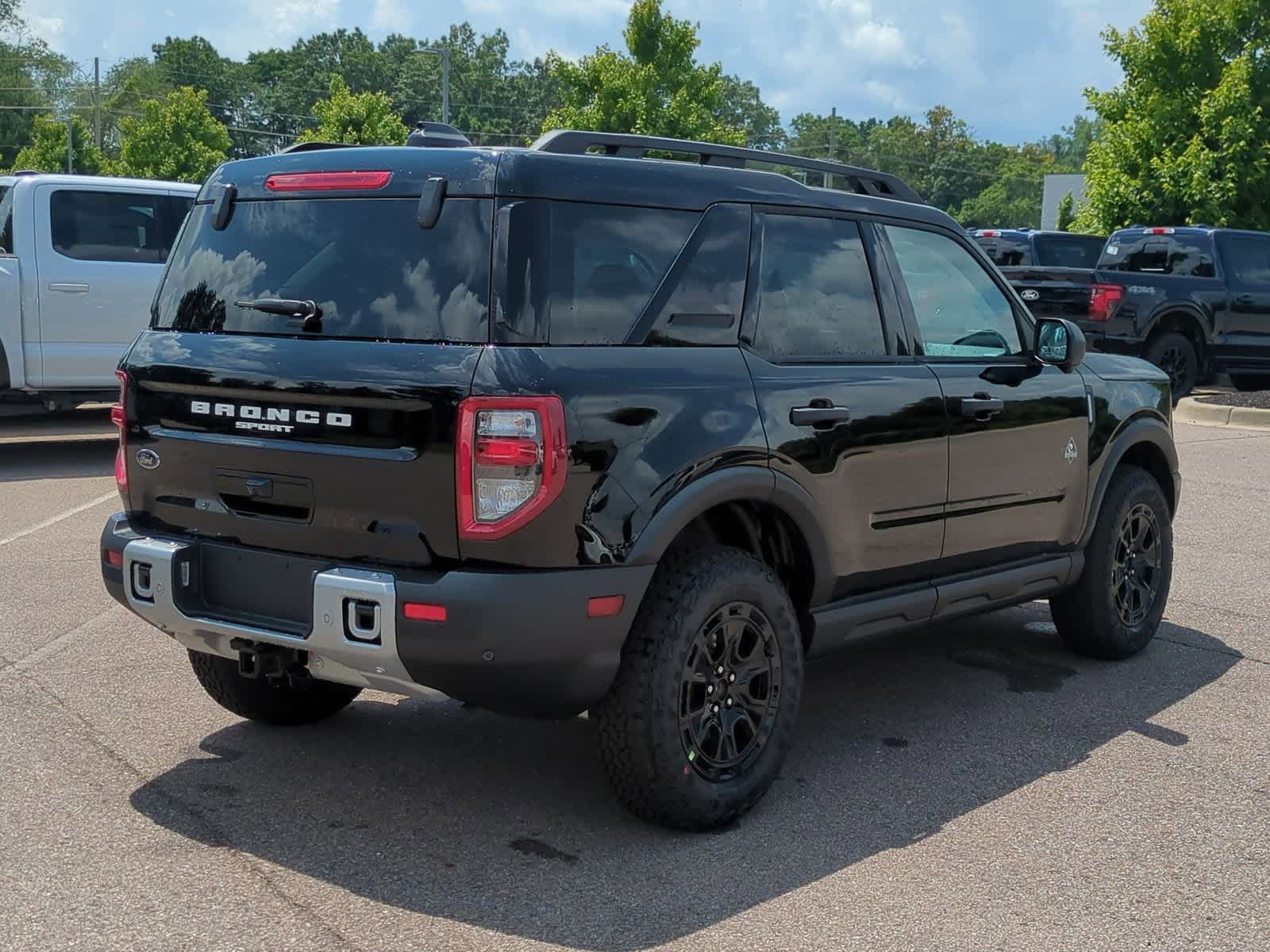 Thumbnail: 2025 Ford Bronco Sport - 8